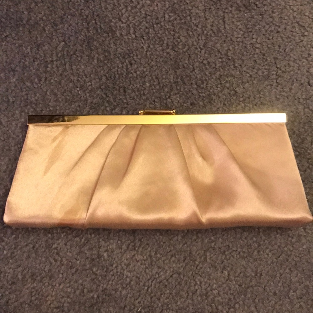 Small tan/cream Gunne Sax prom clutch purse